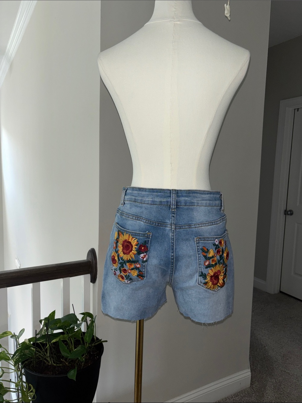 Embroidered Sunflower Denim Shorts - Blue